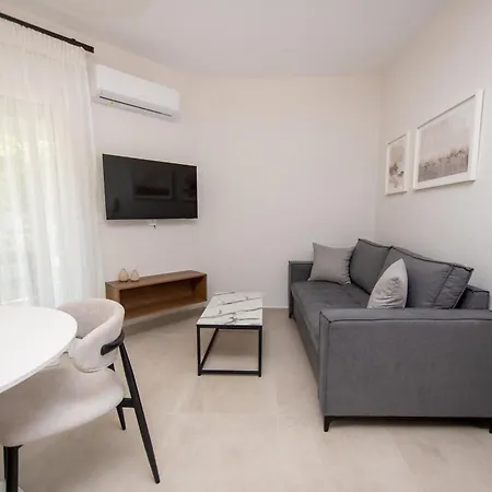 Nonna 2 Apartment